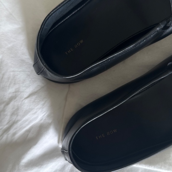 The Row Leather Ballet Flats black size 38.5 sold out most everywhere - Picture 6 of 12